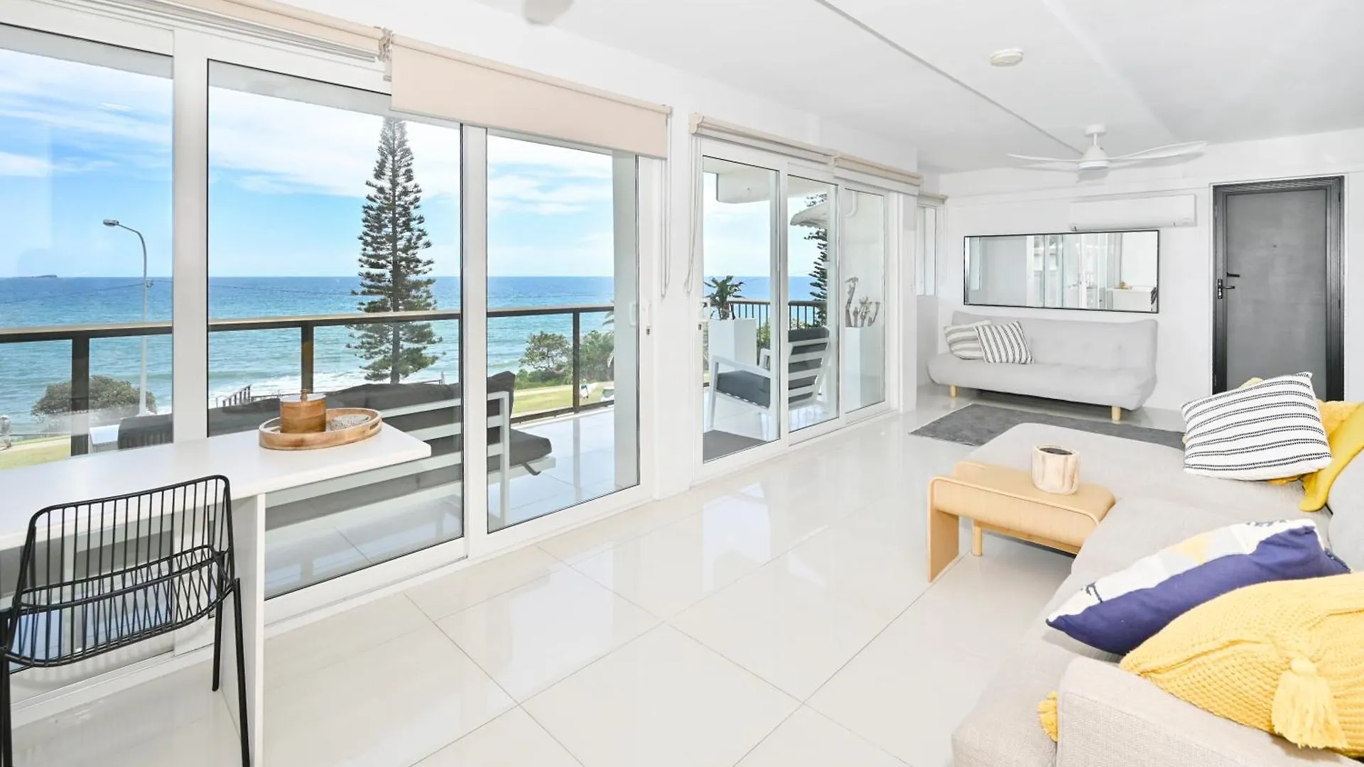 Alexandra Headland Ocean Dream - Stunning View Za6 Apartment 0*, Alexandra Headland