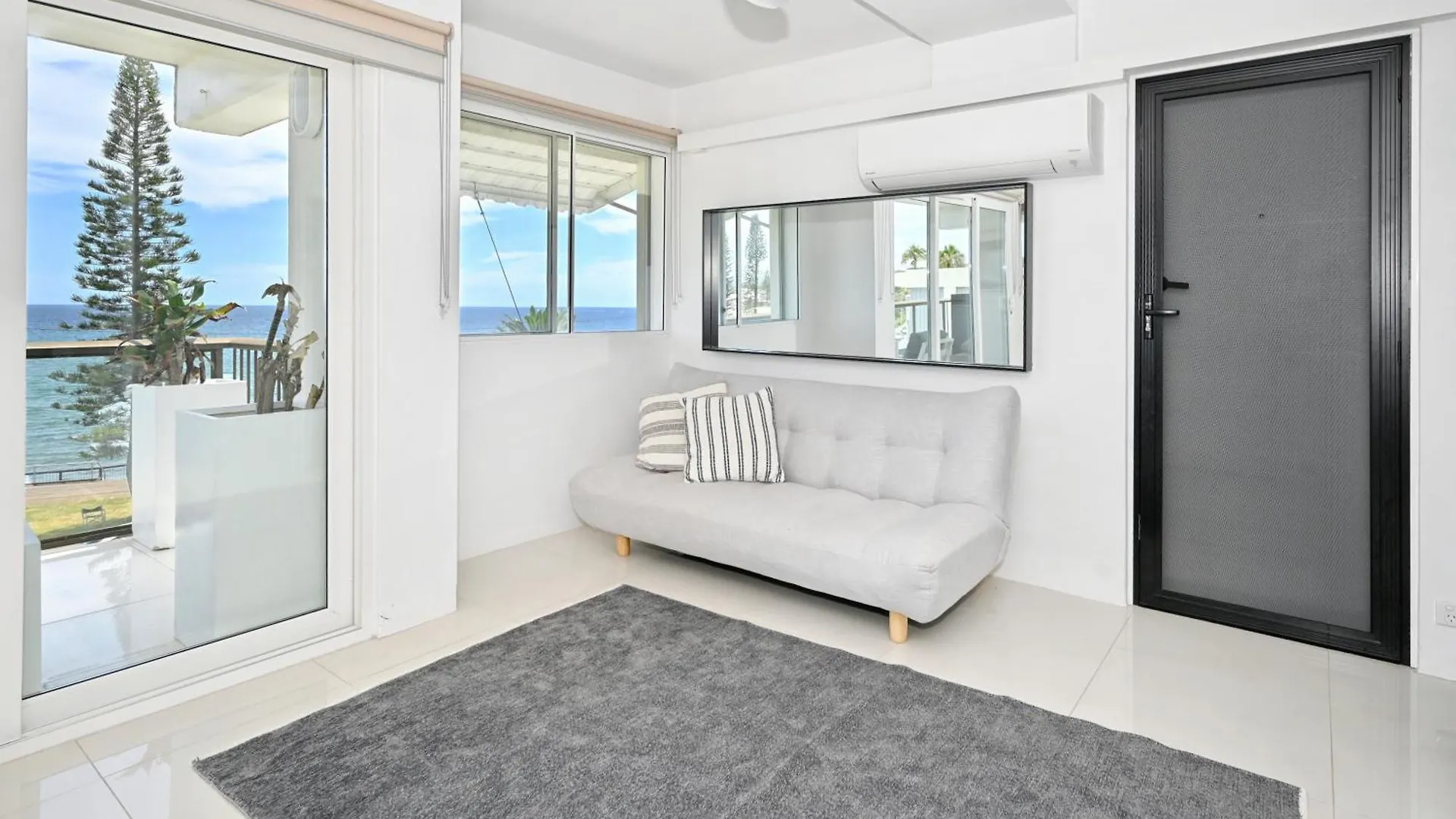Alexandra Headland Ocean Dream - Stunning View Za6 Apartment  Alexandra Headland